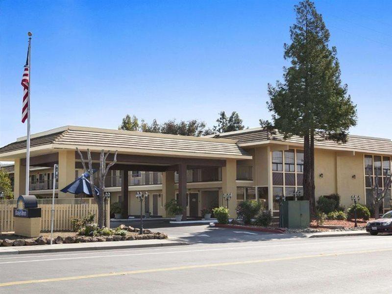 Days By Wyndham Motel 2*